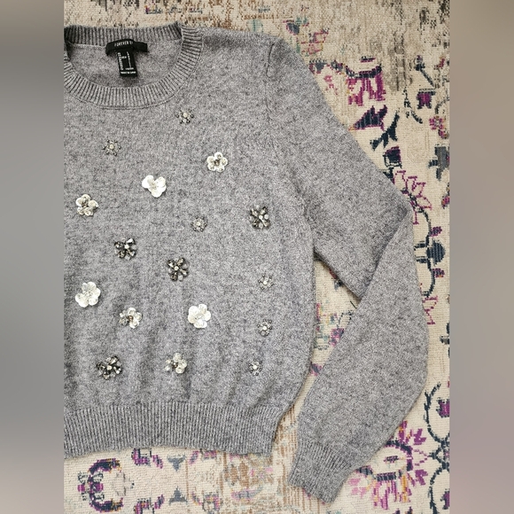 Forever 21, Women's Gray & Silver Sequin Long Sleeve Pullover Sweater, sz LG - Picture 5 of 13